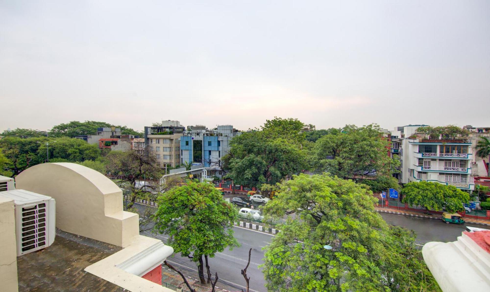 Hotel Treebo Corporate Park Nueva Delhi Exterior foto